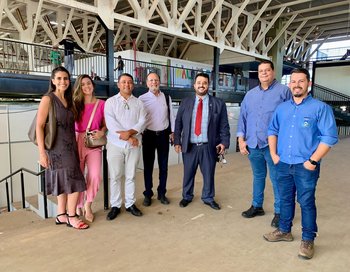 Equipe da Ameto e a representante da Brasmin visitaram locais que podem receber a feira, em Palmas