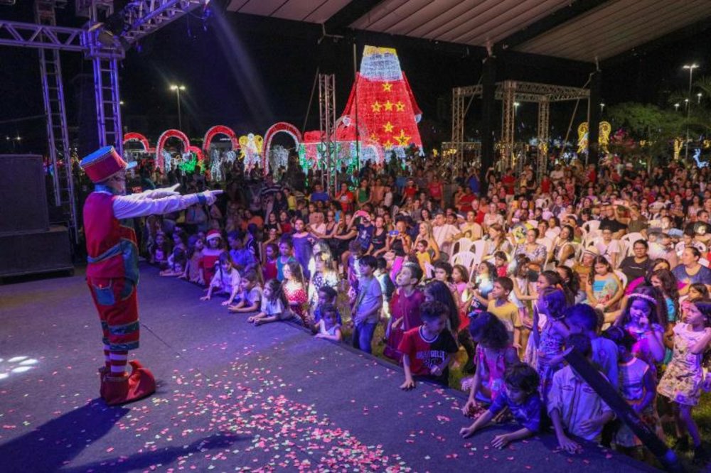 <span>Foto: Júnior Suzuki/Ascom FCP)</span></em></p>
<p>[image,146334] <em>Apresentação de dança (Foto: Luciana Pires/Secom Palmas)</em></p>
<p>[image,146336] <em>(Foto: Júnior Suzuki/Ascom FCP
