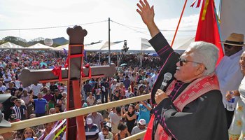  Tradicional festejo reúne milhares de fiéis todos os anos.
