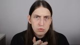 O tema ganhou repercussão nacional após denúncias do influenciador Felca Bress contra perfis que usam crianças e adolescentes.|Reprodução Felca/YouTube 