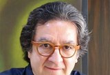 Ricardo Viveiros é jornalista, professor, escritor, doutor em Educação.|