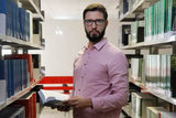 Victor Missiato é doutor em história e analista político. É professor do Colégio Presbiteriano Mackenzie. |