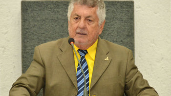 Stalin Juarez Gomes Bucar é o novo presidente da Jucetins .