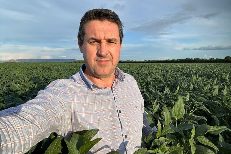  Maurício Buffon, produtor rural de Porto Nacional (TO).