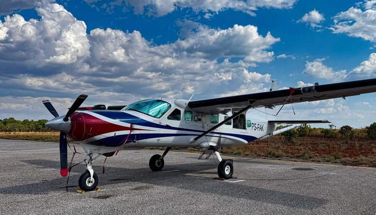 Aeronave equipada no aeroporto de Porto Nacional, onde foi montada a base de voos para o trabalho na região sudeste do Estado