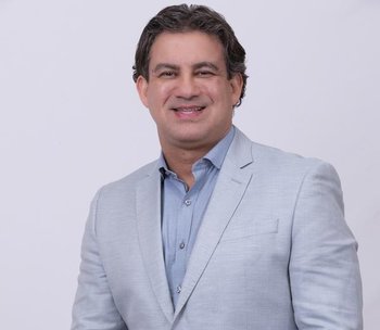 Guilherme Coutinho Borges é médico, cirurgião geral, urologista e diretor dos hospitais da Rede Medical