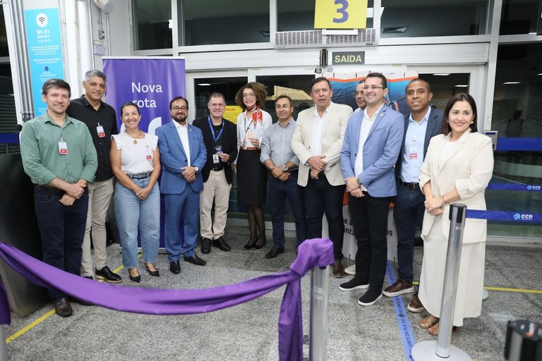 Personalidades presentes na inauguração da nova rota do Aeroporto de Palmas para Araguaína. 