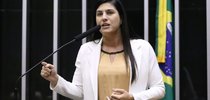  Deputada Chris Tonietto, autora da proposta.  |Kayo Magalhães/Câmara dos Deputados