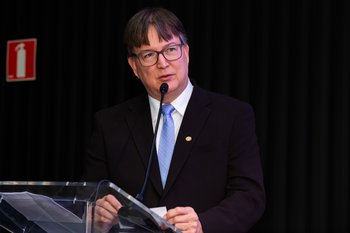 Setor da construção depende de financiamento de longo prazo e o custo torna muitos projetos inviáveis, explica o presidente da Câmara Brasileira da Indústria da Construção, Renato Correia