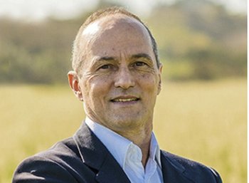 Valter Casarin é coordenador geral e científico da Nutrientes Para a Vida. 