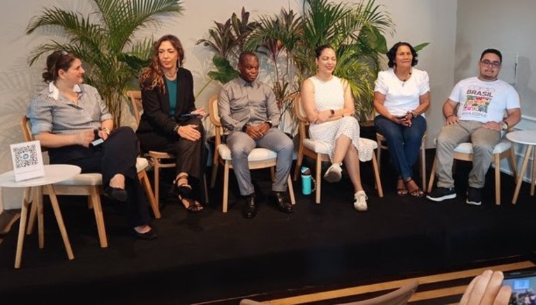 Patrícia Pinho (2ªE) em evento: “Enraizamento apesar da incerteza: imobilidade em um clima em mudança​”, da COP30