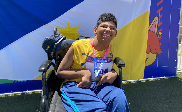 Marcos Felipe Rochas Rodrigues, de Lajeado, conquistou o ouro no lançamento de club.