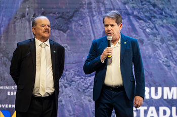 Marco La Porta (d), presidente do COB e Paulo Maciel, presidente do CBC no Fórum Estadual do Rio de Janeiro