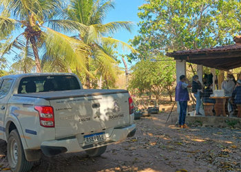 Equipes de saúde visitaram residências em Campos Lindos durante ações de busca ativa e verificação vacinal.|Divulgação SES/TO