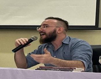 Thiago Barbosa Soares é analista do discurso, escritor e professor da UFT. 