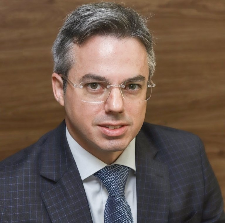 Gabriel Huberman Tyles é advogado criminalista mestre em Direito Processual Penal