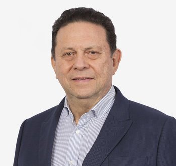 João Guilherme Sabino Ometto é engenheiro, empresário e membro da Academia Nacional de Agricultura.