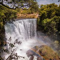 Serras Gerais, em Tocantins, revelam atrativos como a Cachoeira da Fumaça |Pedro Malamam/Sertões