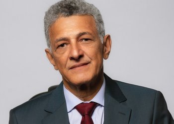 Mourival Boaventura Ribeiro é advogado especialista em direito trabalhista.