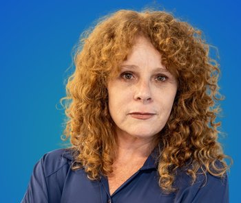 Claudia de Lucca Mano é advogada e consultora empresarial. 