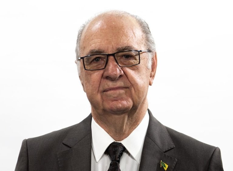 Antonio Tuccilio é presidente da Confederação Nacional dos Servidores Públicos.