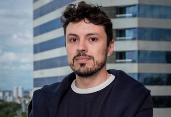 Gustavo Alonge Furtado é especialista em Marketing Digital.