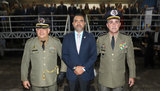 Comandante-geral, coronel QOPM Cláudio Thomaz Coêlho de Souza, com o governador Wanderlei, e o coronel QOPM Márcio Antônio Barbosa de Mendonça.|Ademir dos Anjos/Secom-TO