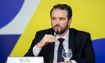 O ministro Dario Durigan afirmou que está conversando com os governos estaduais para tentar convencê-los a entrar no acordo.