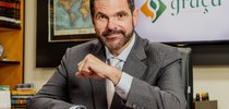 João Alberto Graça é advogado, especialista em Direito Tributário.|
