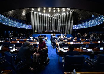 MP 1.327/2025 que modificou regras para a emissão de carteira de motorista, será votada pelo Plenário 