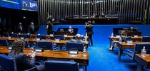 Plenário aprovou punição equivalente ao exercício ilegal de outras profissões na área da saúde  |Carlos Moura/Agência Senado