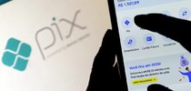 Sistemas como o Pix mostram que é possível transferir dinheiro em segundos, 24 horas por dia, com menos intermediários|