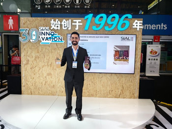 Afonso Rocha, proprietário da Trueaçaí, vencedor do prêmio SIAL Innovation
