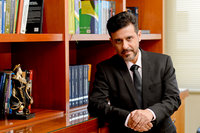 Wesley César é advogado especialista em direito canábico|