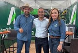 Fábio Freire dos Santos e Neuma Bastos com o prefeito de Araguaína, Wagner Rodrigues|Divulgação/BASA