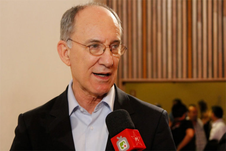 Presidente nacional do PT, Rui Falcão 