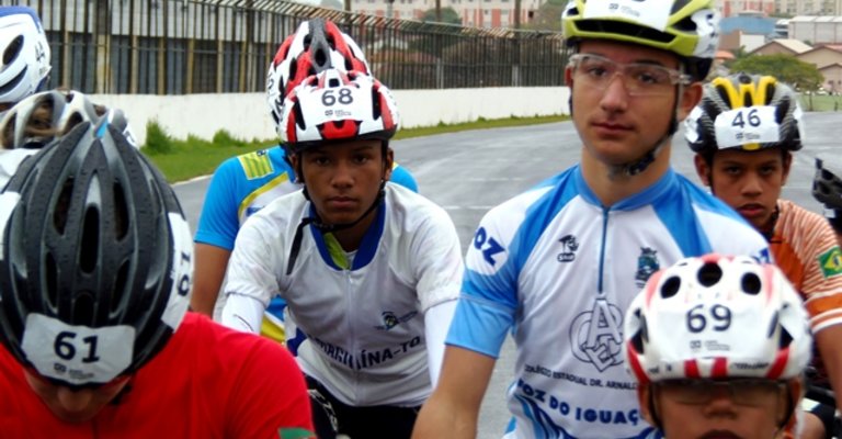 No ciclismo, Maycon (n° 68) ficou entre os 10 melhores brasileiros da categoria em duas provas; ele foi o 9º colocado na Estrada e 10º na Contra-Relógio