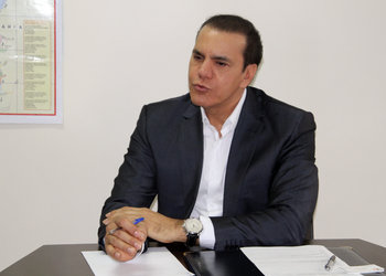 Atraso no julgamento das ADIs contra aumento de impostos prejudica população segundo Ataídes