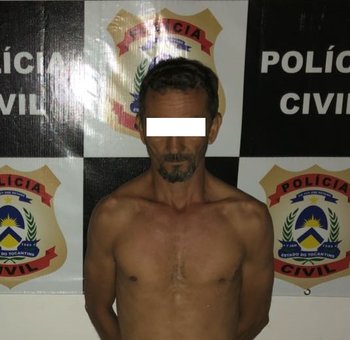 O suspeito foi autuado em flagrante por tráfico de drogas