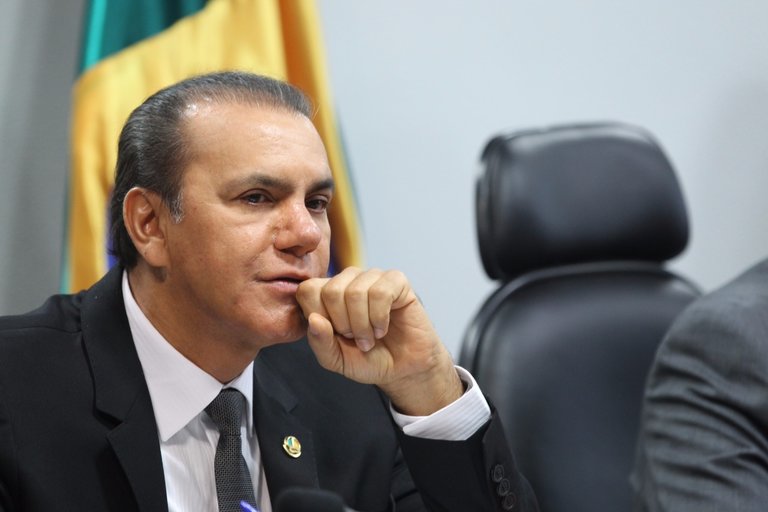 O senador ressaltou a importância do voto consciente
