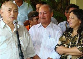 Valderez completa chapa majoritária para o Senado