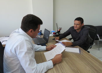 Superintendente do Procon, Walter Viana e vice-prefeito Thiago Soares