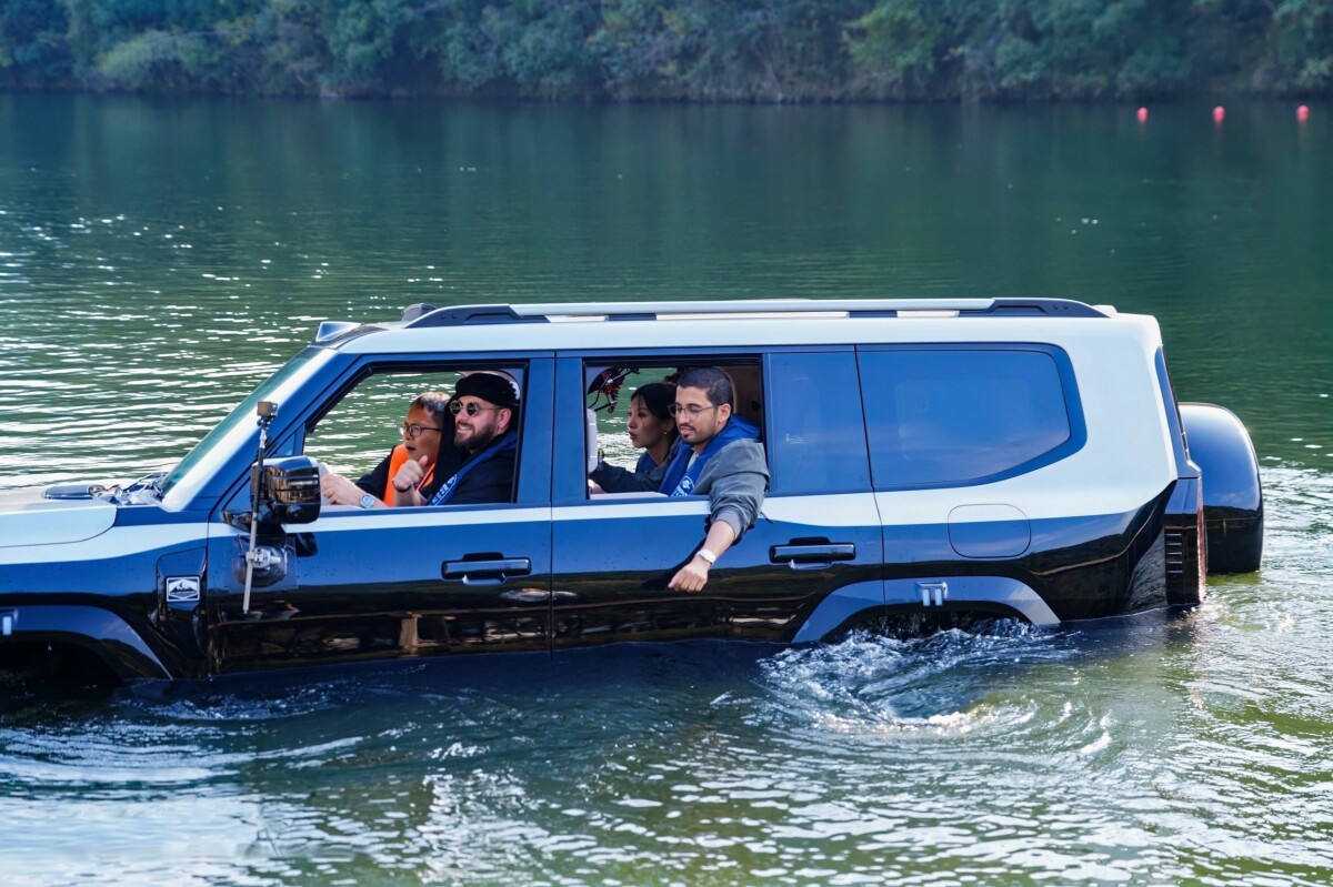 Jetour G700 Ark Edition demonstra capacidade anfíbia em testes reais na ...