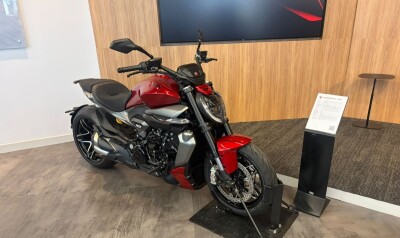 Ducati estreia versão da Multistrada V4 Rally Adventure no Brasil